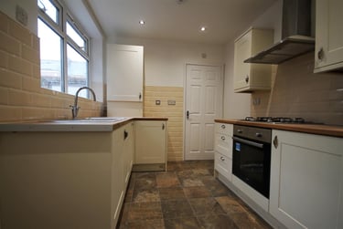 2 bed flat, Hotspur Street, Jesmond Vale, Newcastle, NE65BH - Image 5